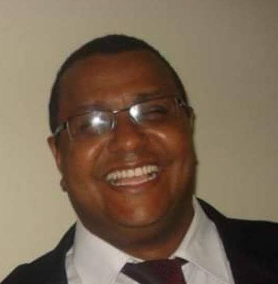 Prof. Dr. Marcelo Luciano Vieira